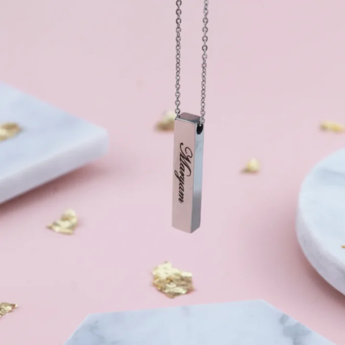 Bar Necklace Vertical – Silver